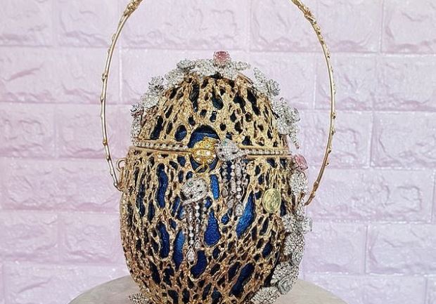 Debbie Wingham’s $6.7 Million Handbag Breaks Records as the World’s Most Expensive